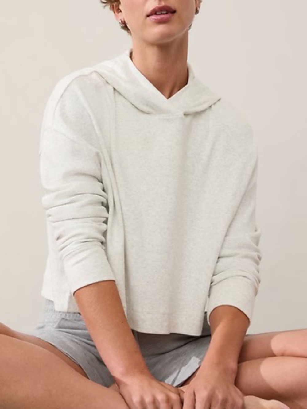 NWT- Lightweight Athleta Presence Hoodie Sz S Heather Gray